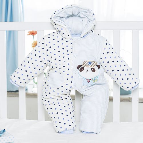 Coffret cadeau pour nouveau-né - Kit d'accessoires Ref 1956723