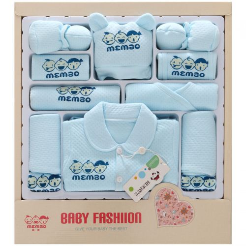 Coffret cadeau pour nouveau-né - Vêtements + Chaussures accessoires BANJVALL Ref 1957200