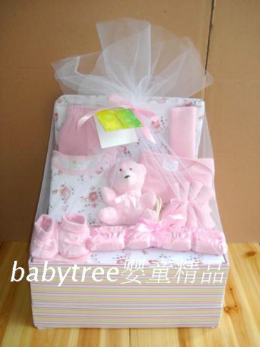 Coffret cadeau pour nouveau-né - Vêtements + Chaussures Accessoires ZQ11004 Ref 1957483