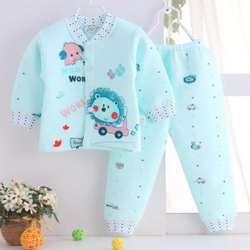 Coffret cadeau pour nouveau-né - vêtements Y1001 Ref 1957524