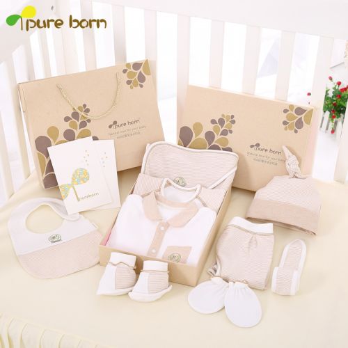 Coffret cadeau pour nouveau-né - Vêtements + Fournitures PUREBORN Ref 1957937