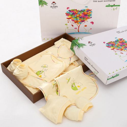 Coffret cadeau pour nouveau-né - Vêtements + Accessoires BANJVALL zxwlh Ref 1958170