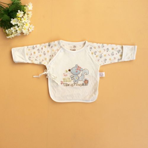 Coffret cadeau pour nouveau-né - vêtements La moitié des de retour Ref 1958820