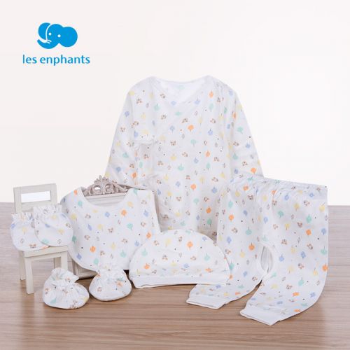 Coffret cadeau pour nouveau-né - Vêtements + Accessoires DISNEY Ref 1959274