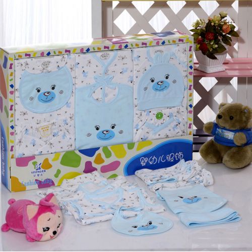 Coffret cadeau pour nouveau-né - Vêtements + Fournitures Ref 1959318