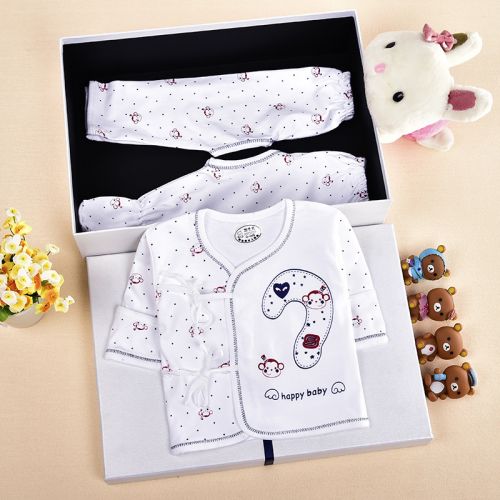 Coffret cadeau pour nouveau-né - vêtements Ref 1960065