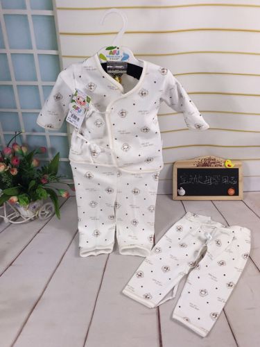 Coffret cadeau pour nouveau-né - Ref 1960926