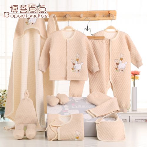 Coffret cadeau pour nouveau-né - Vêtements + Chaussures accessoires Le coton bio bébé Coloré biologique Ref 1961418