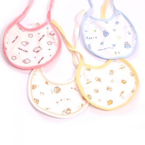 Coffret cadeau pour nouveau-né - Kit d'accessoires Ref 1962346