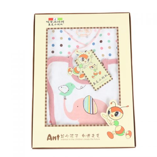 Coffret cadeau pour nouveau-né - Vêtements + Fournitures Y117/YH184 Ref 1962730