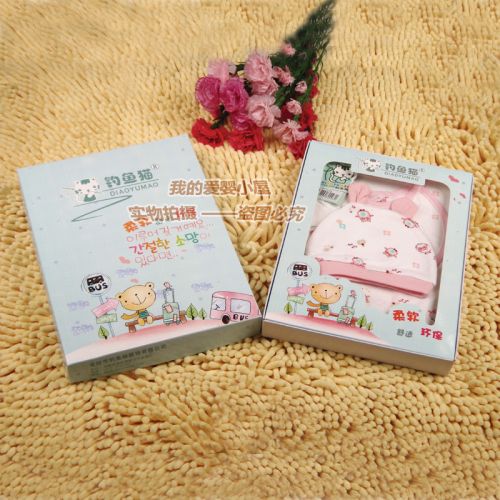 Coffret cadeau pour nouveau-né - vêtements Ref 1963111