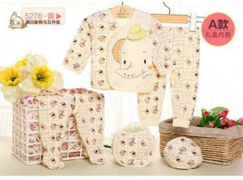 Coffret cadeau pour nouveau-né - Ref 1963548