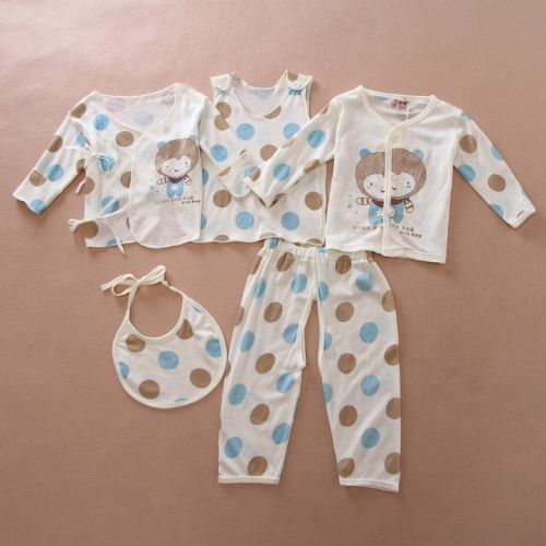 Coffret cadeau pour nouveau-né - vêtements Ref 1964993