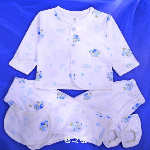 Coffret cadeau pour nouveau-né - Vêtements + Chaussures Accessoires moyen Ref 1965577