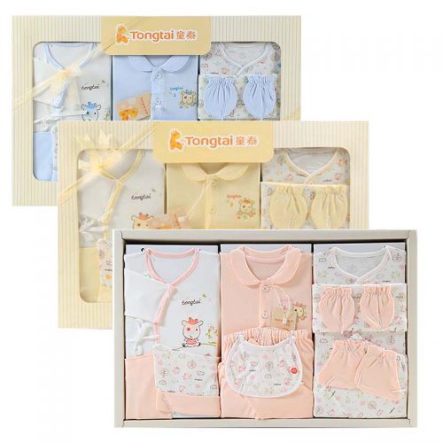 Coffret cadeau pour nouveau-né - Vêtements + Accessoires Ref 1965859