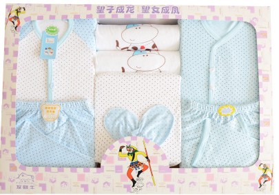 Coffret cadeau pour nouveau-né - Vêtements + Accessoires Ref 1966201