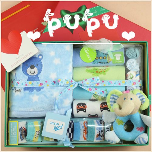 Coffret cadeau pour nouveau-né - Vêtements + Accessoires Ref 1973893