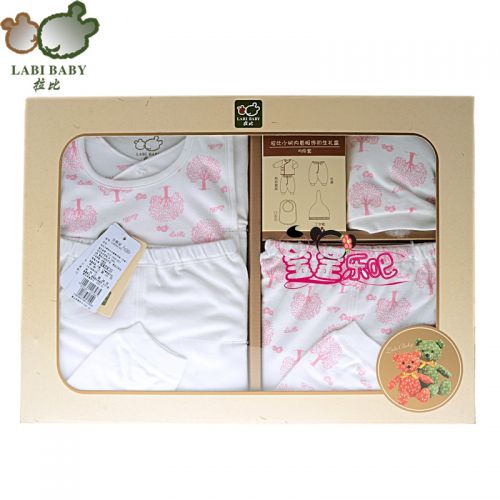 Coffret cadeau pour nouveau-né - Vêtements + Fournitures LABI BABY LOEHA61501 Ref 1974780