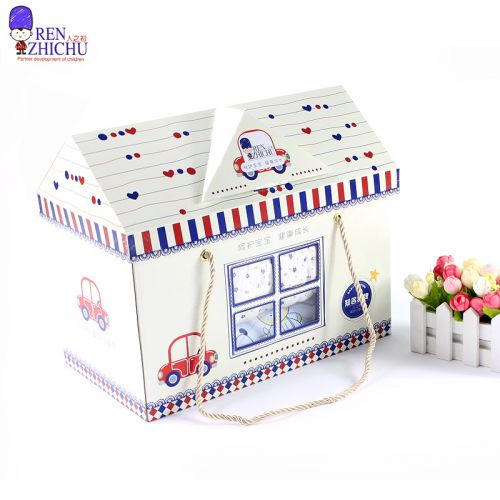 Coffret cadeau pour nouveau-né - Vêtements + Fournitures Ref 1974873