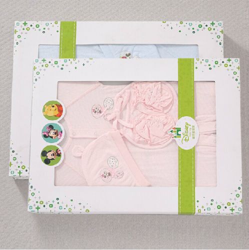 Coffret cadeau pour nouveau-né - Vêtements + Accessoires DISNEY Ref 1974900
