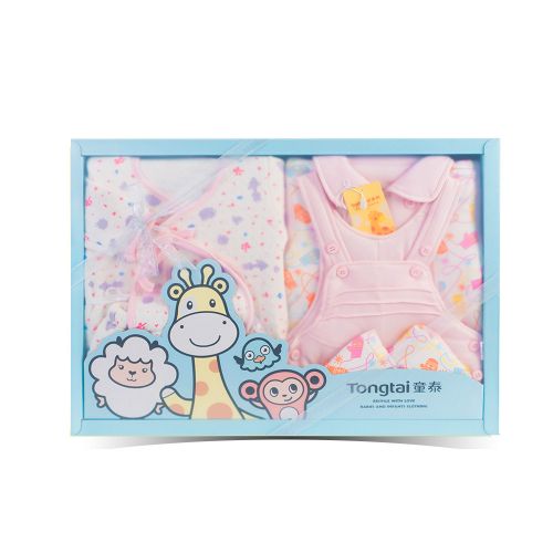 Coffret cadeau pour nouveau-né - Vêtements + Accessoires Ref 1975291