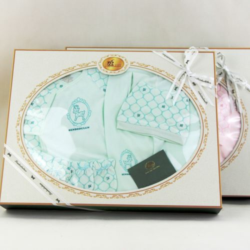 Coffret cadeau pour nouveau-né - Vêtements + Fournitures en coton Ref 1976755