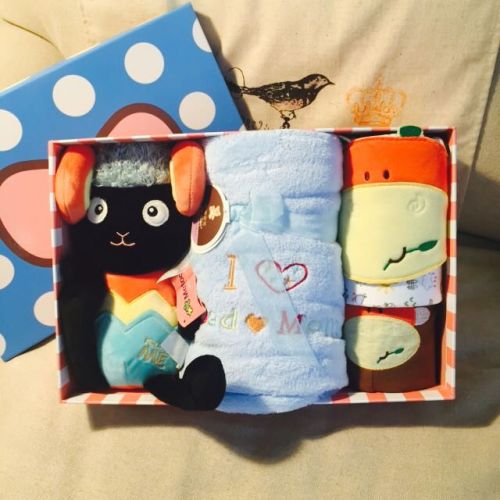 Coffret cadeau pour nouveau-né en coton - Ref 1976900