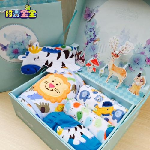 Coffret cadeau pour nouveau-né - Vêtements + Fournitures Ref 1976934