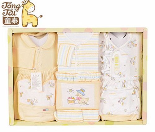 Coffret cadeau pour nouveau-né - Vêtements + Accessoires L70003 en coton Ref 1977324