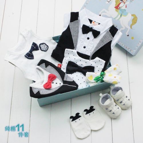 Coffret cadeau pour nouveau-né - Vêtements + Chaussures Accessoires COOLELVES Ref 1977490