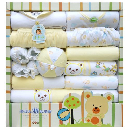 Coffret cadeau pour nouveau-né - Vêtements + Accessoires X-1 Ref 1977707