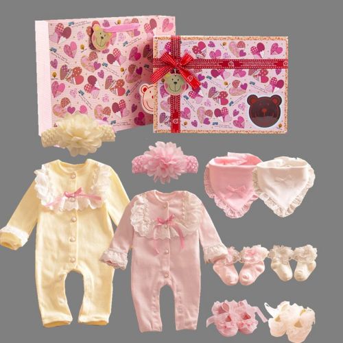 Coffret cadeau pour nouveau-né - Vêtements + Accessoires Ref 1977971