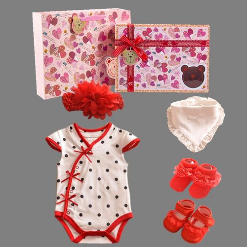 Coffret cadeau pour nouveau-né - Vêtements + Accessoires Ref 1977992