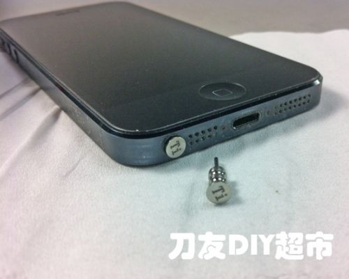 Connecteur pour téléphone portable - Ref 321016