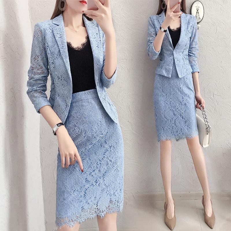 Costume femme PHAN en De la dentelle - Ref 3334927