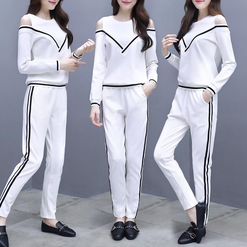 Costume femme - Ref 3335029