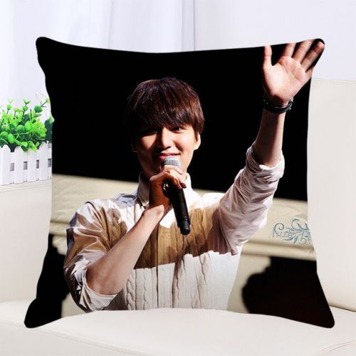 Coussin Manga - Ref 2687552