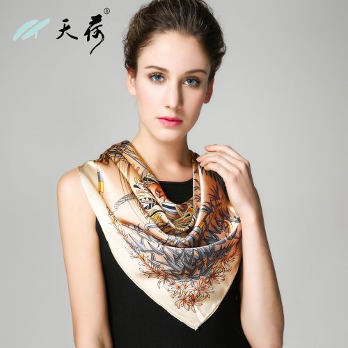 Echarpe pour Femme en soie - Ref 3159663
