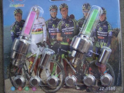 Eclairage pour vélo - feux de Valve Ref 2404080