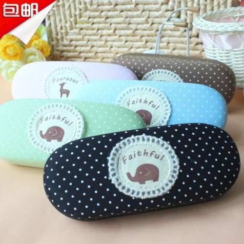 Etui à lunettes D&AMPM - Ref 1248330