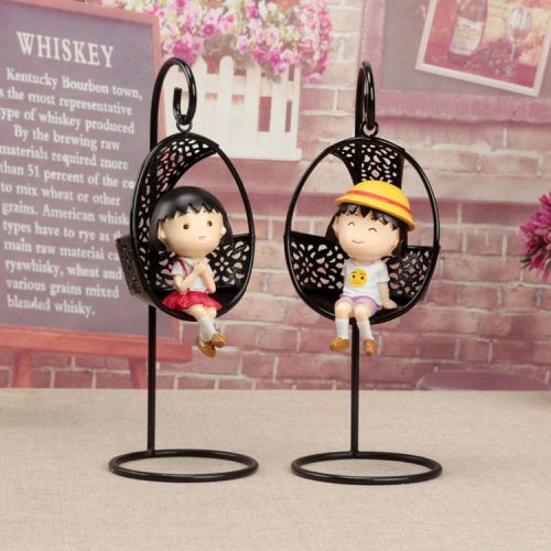 Figurine manga en resine Chibi Maruko enfant cerise - Ref 2698637
