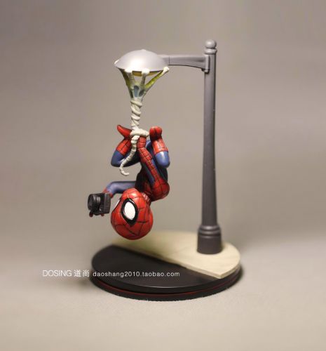 Figurine manga MARVEL serie Marvel Comics Spider-Man - Ref 2698725