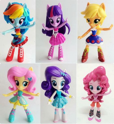 Figurine manga en plastique fille de la campagne poney - Ref 2698991