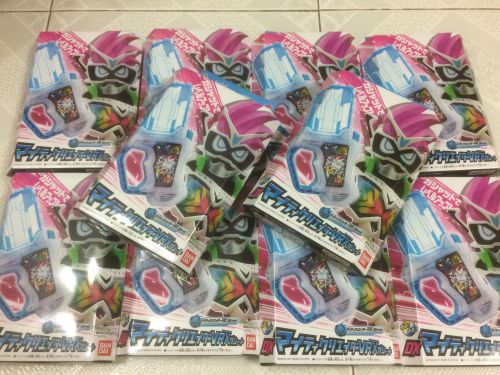 Figurine manga BANDAI Kamen Rider - Ref 2699363