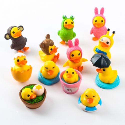 Figurine manga en PVC Petit canard jaune - Ref 2700851