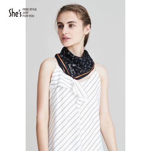 Foulard pour Femme en soie - Ref 3159588