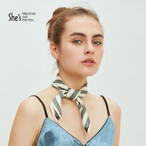 Foulard pour Femme en soie - Ref 3160044