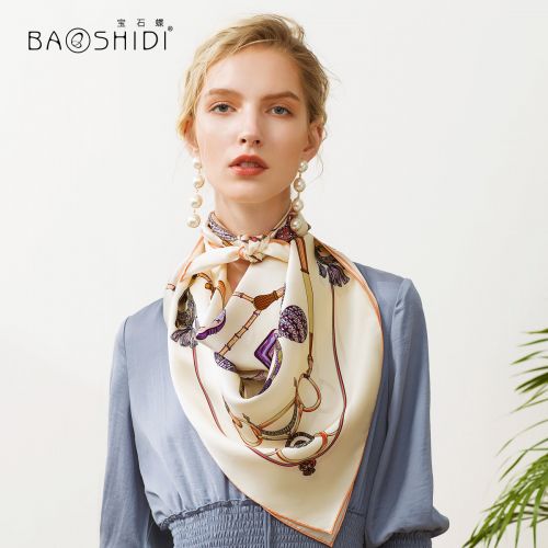 Foulard pour Femme en soie - Ref 3161517