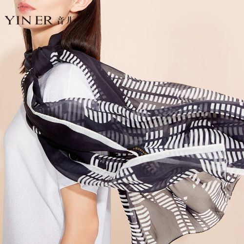 Foulard pour Femme en soie - Ref 3161552