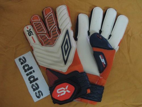 Gants de football UMBRO - Ref 2590366